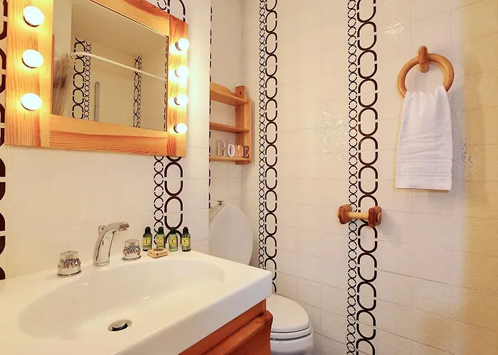 Aux Pieds 1850 - Parking, Wifi, Casier A Skis - Fr-1-575-223 *